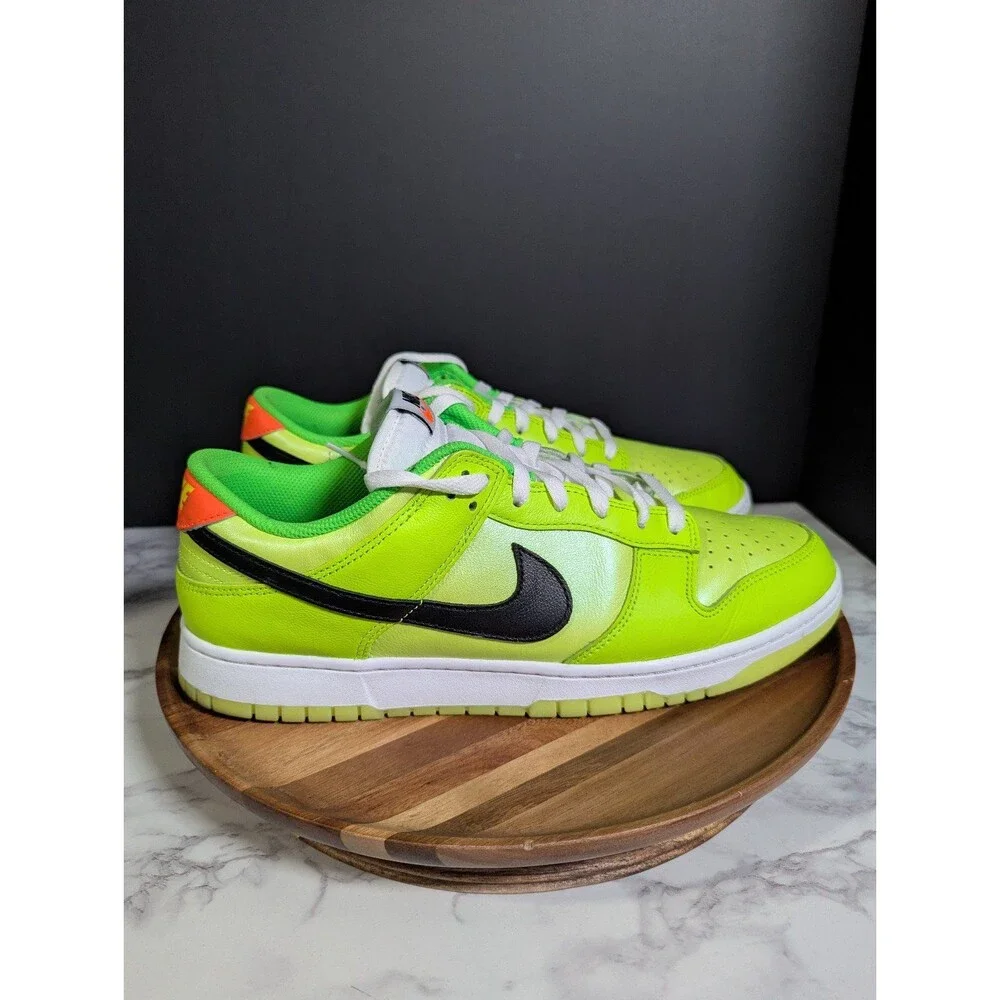 Nike DunkNike Dunk Low SE Volt Black Total Orange lFJ4610 702  Mens Size 12